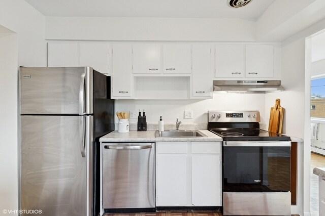 Building Photo - 1136 Greenleaf Ave