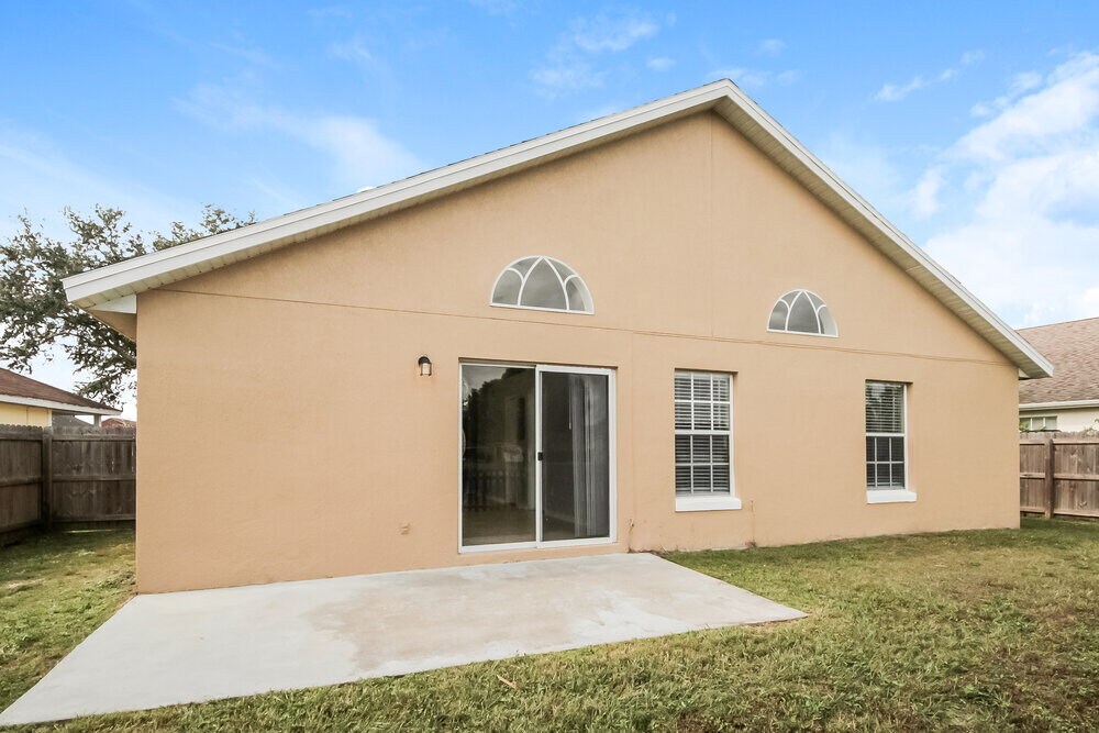 Building Photo - 8685 Fort Jefferson Blvd