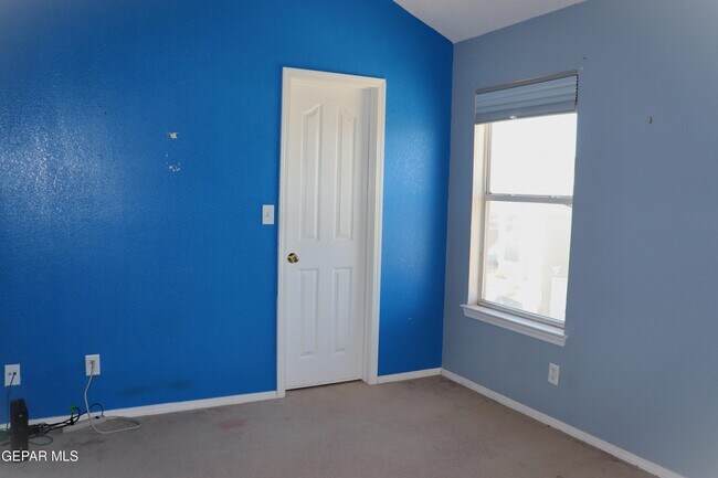 Building Photo - 3329 Tierra Sara Ln