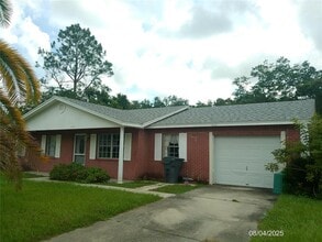 Building Photo - 6131 Doe Cir E