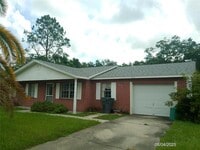 Building Photo - 6131 Doe Cir E