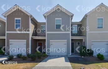 Building Photo - 215 Long Is Dr