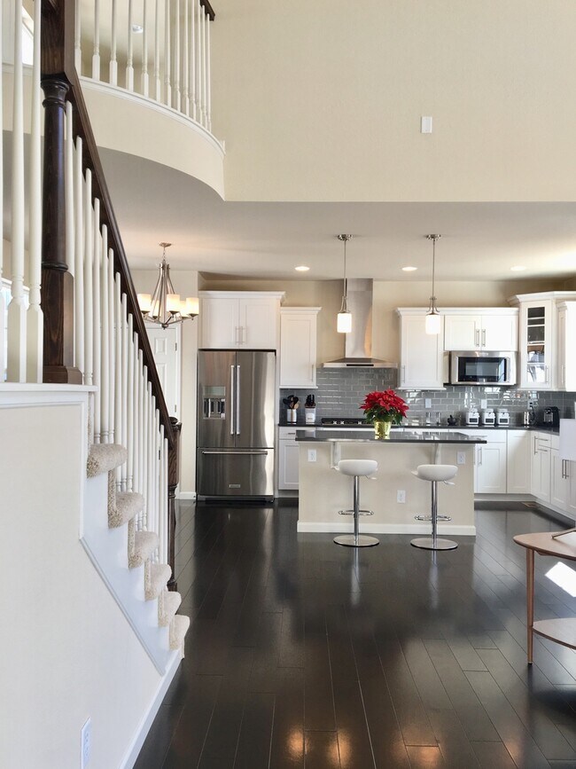 Building Photo - Custom Built Richmond Home for Lease in Fort Collins!