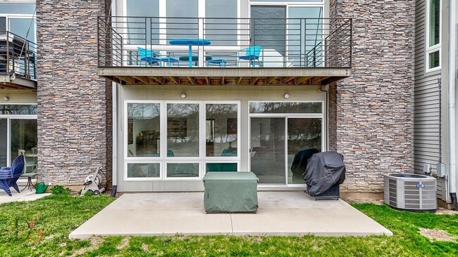 Building Photo - 43 Windward Way