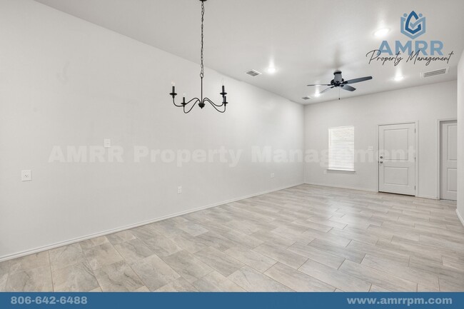 Building Photo - 2 Bedroom In Frenship ISD!