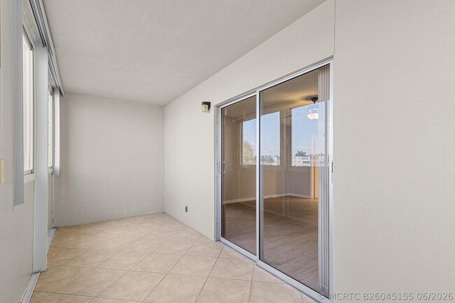 Building Photo - 3013 Wolverton E
