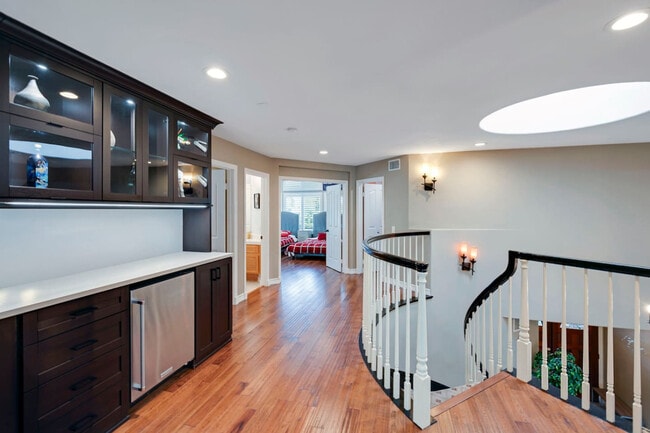 Building Photo - 9598 Naples Dr