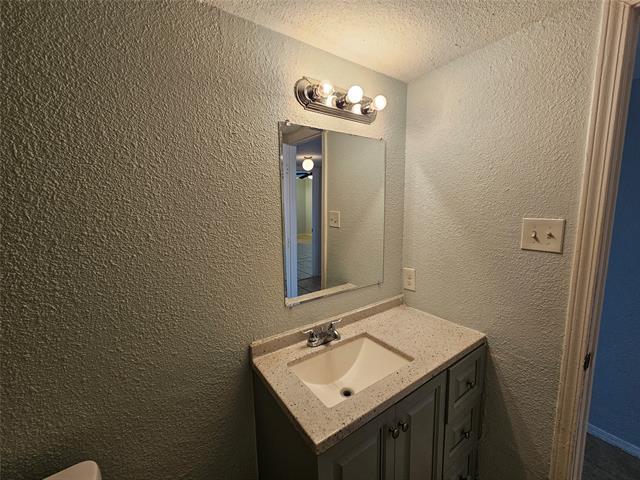 Building Photo - 2227 Nantucket Village Dr