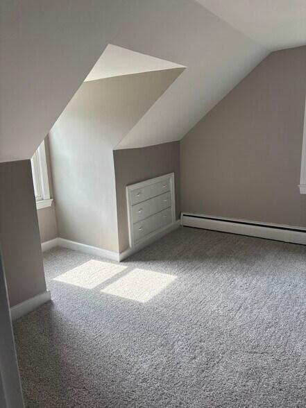 4th bedroom - 10 14th St