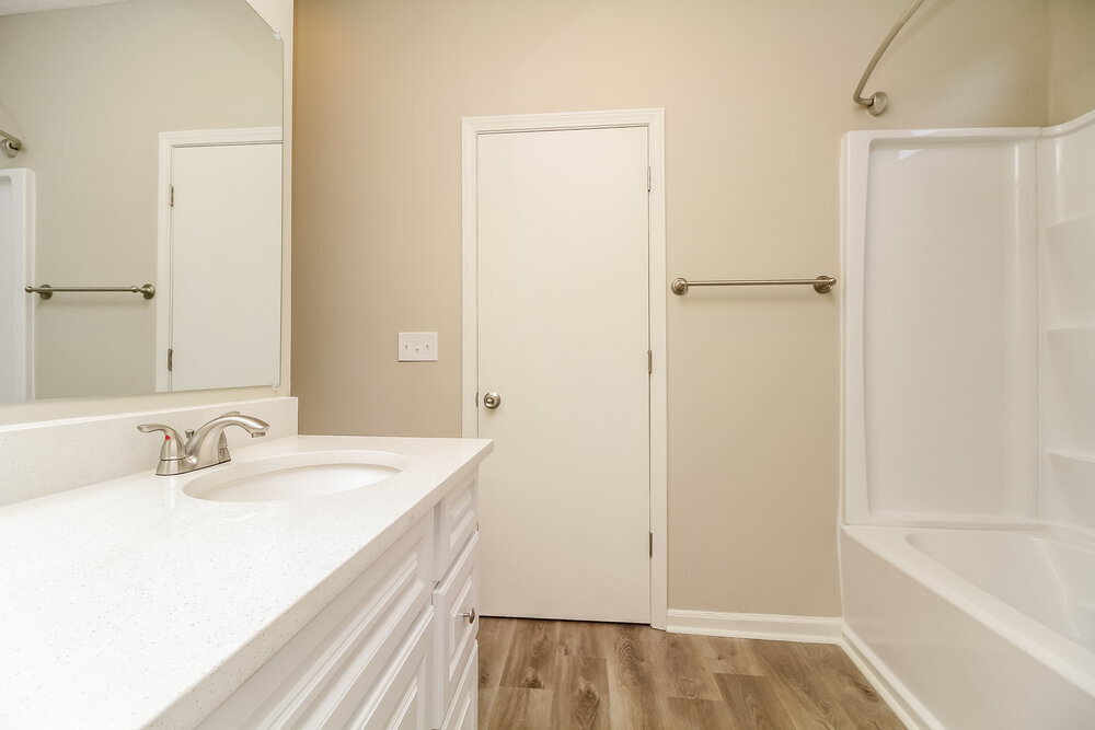 Building Photo - 2212 Oak Barrel Ln