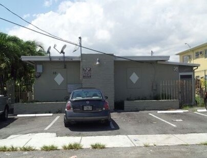 Primary Photo - 50 SW 32nd Court Rd