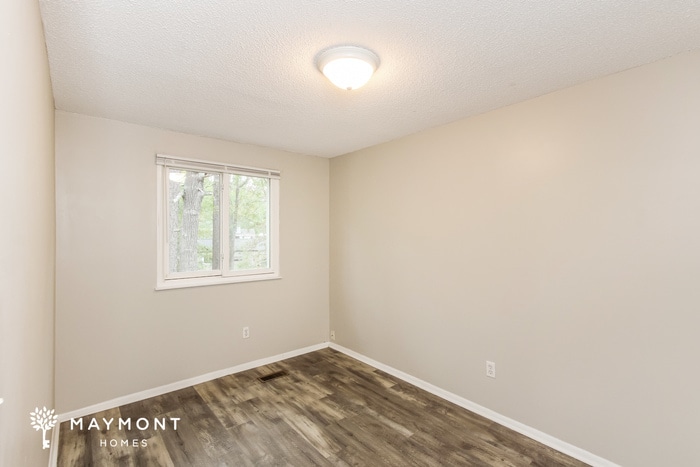 Building Photo - 5 Forestgate Ct