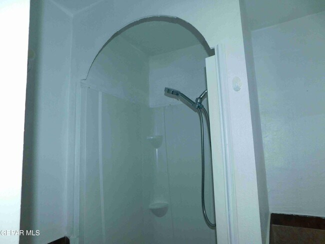 Building Photo - 14930 Karen Kay Dr