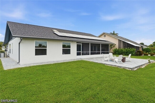 Building Photo - 132 Bordeaux Cir