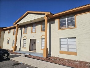 Building Photo - ESSEX PARK VILLAGE  UNIT C
