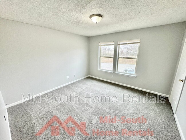 Building Photo - 3538 Christine Rd