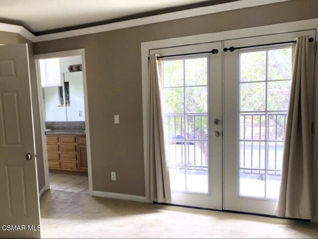 Building Photo - 117 Sunset Dr