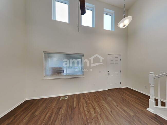 Building Photo - 1866 Walton Dr
