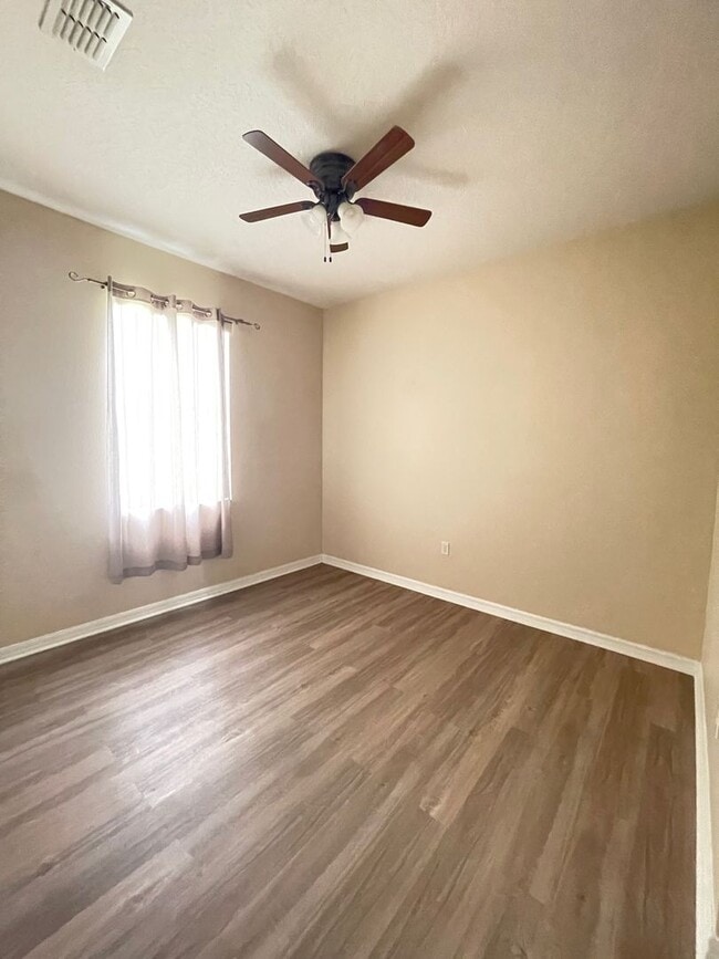 Building Photo - Fantastic Lake Nona Area 4B/2B Home