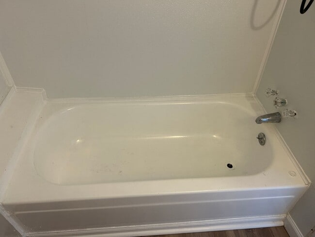 Building Photo - 3428 Altamont Rd