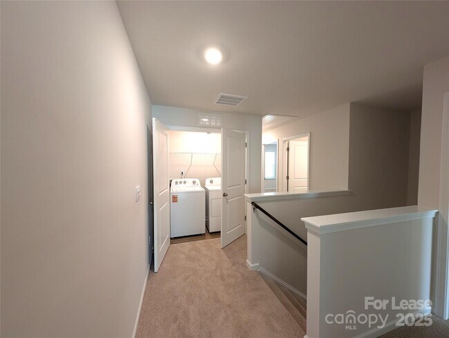 Building Photo - 2931 Penninger Cir