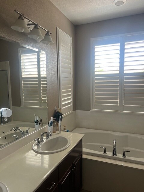 Building Photo - 5828 Melones Way