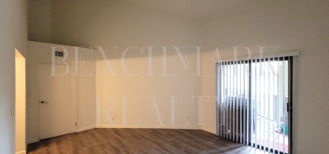 Building Photo - 2845 Idlewild Dr