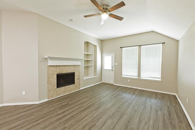 Building Photo - 1129 Acacia Dr