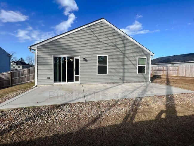 Building Photo - 1417 Demila Dr