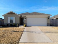 Building Photo - 18637 Como Dr