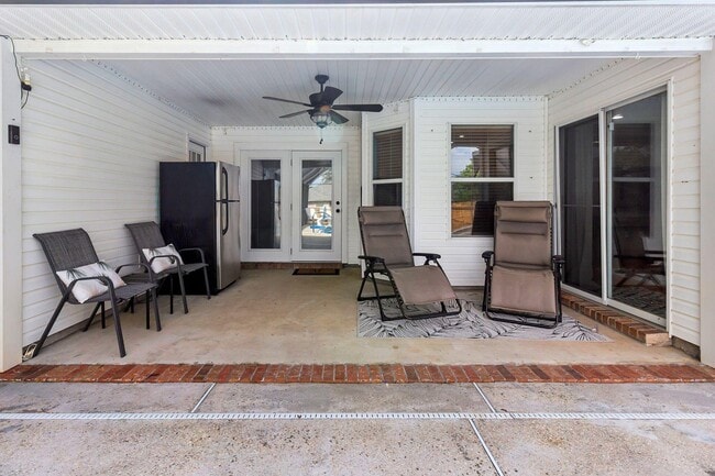 Building Photo - 3175 Border Creek Dr
