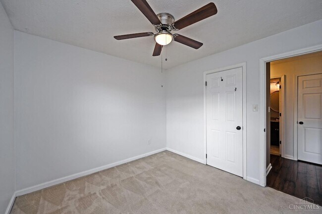 Building Photo - 8638 Northport Dr