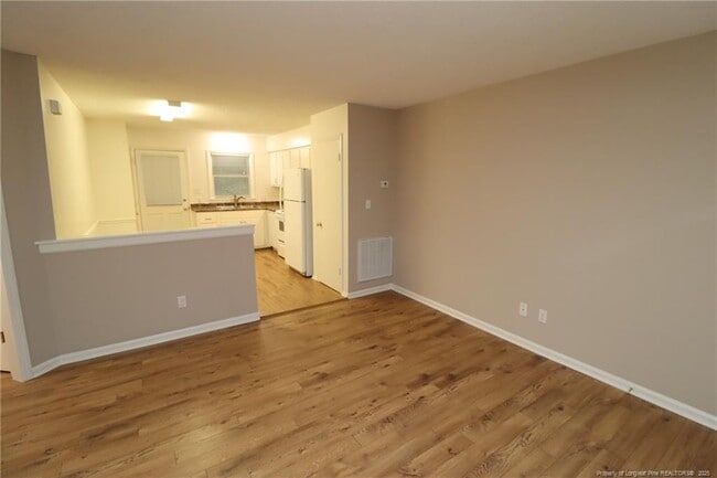 Building Photo - 6116 Deerwood Pl