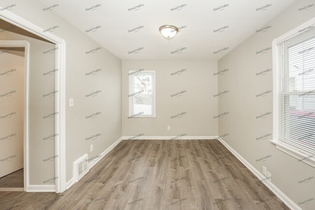 Building Photo - 2192 W 100th St