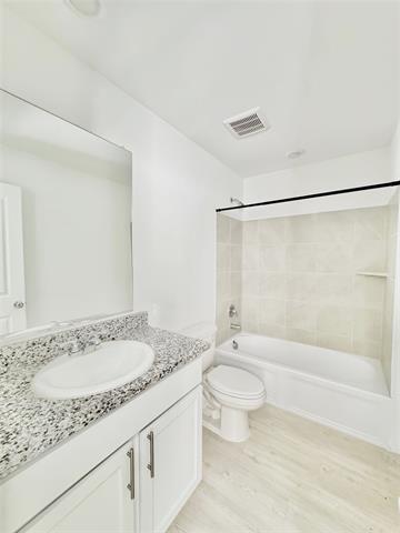 Building Photo - 906 Grebe Dr