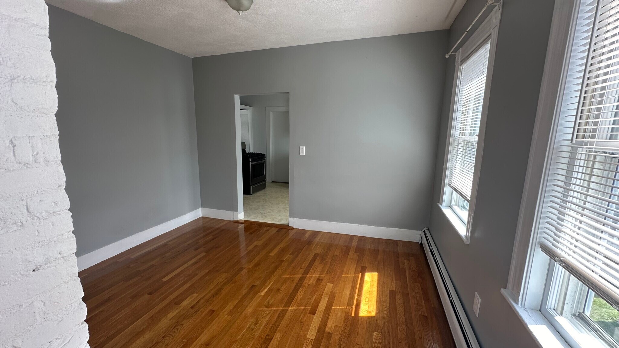 Building Photo - 66 Morton Ave