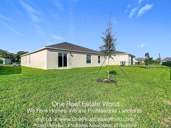 Building Photo - 5151 Bridgehaven Rd