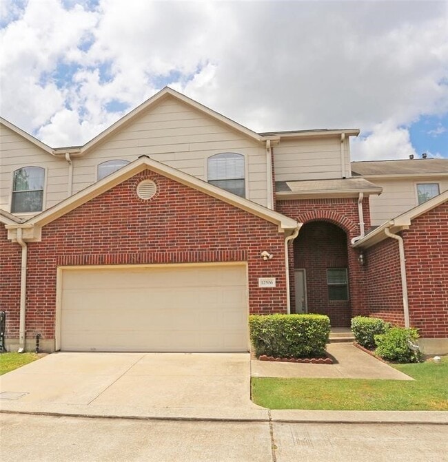 Primary Photo - 12506 N Ashford Villa Ln