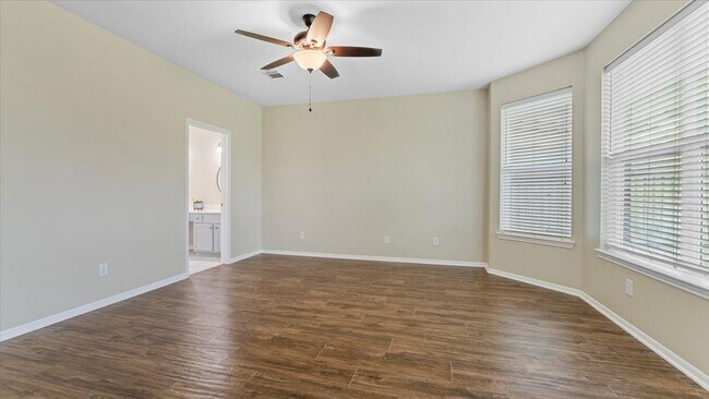 Building Photo - 9722 Therrell Dr
