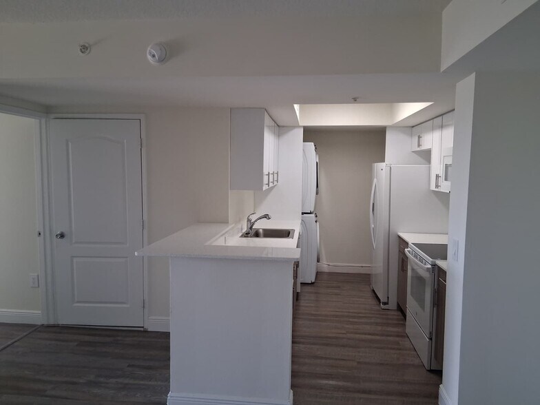 Building Photo - 18255 NW 68th Ave