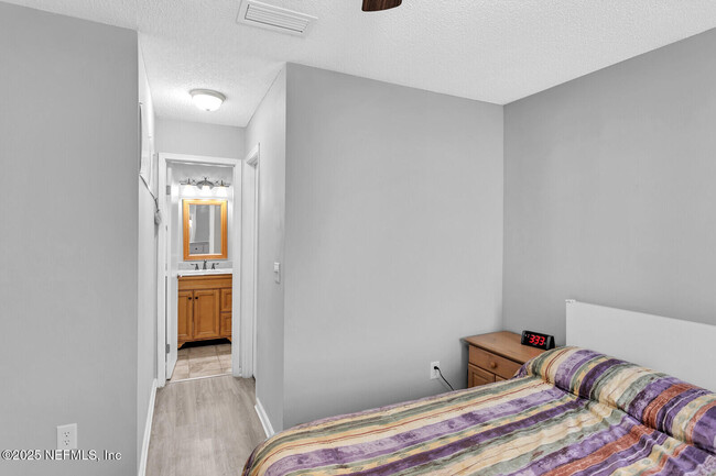 Building Photo - 3184 Ryans Ct