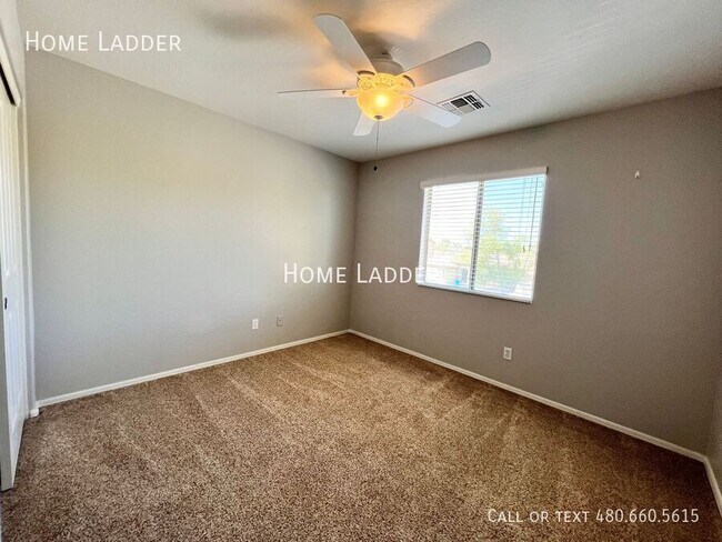Building Photo - 44779 W Paitilla Ln