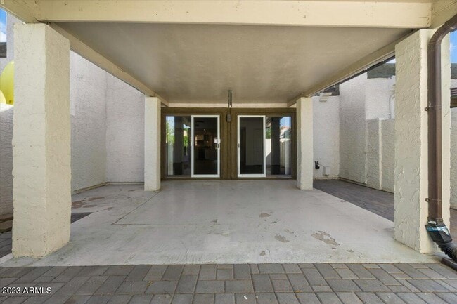 Building Photo - 7755 E Thomas Rd