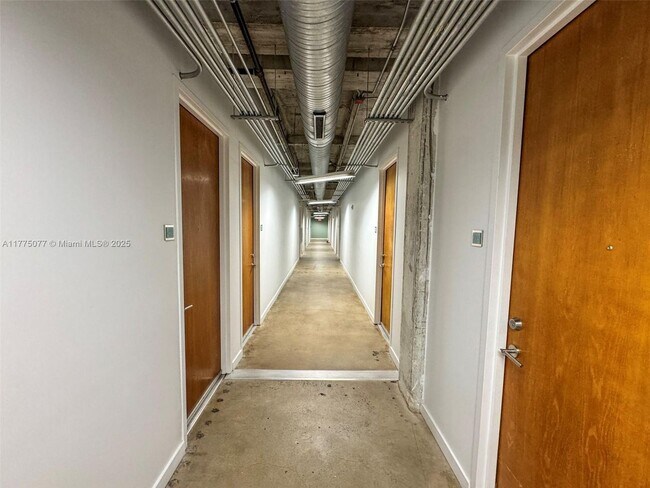 Building Photo - 8101 Biscayne Blvd
