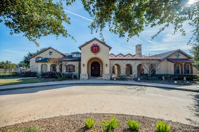 Building Photo - 8010 Durham Run Ln