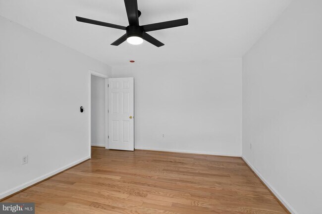 Building Photo - 704 N 18th St