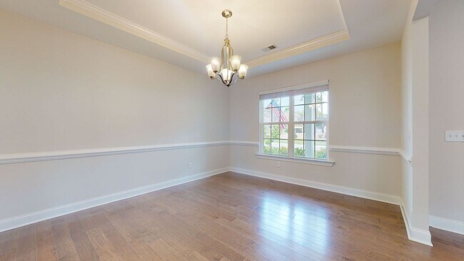 Building Photo - 507 W Red Head Cir