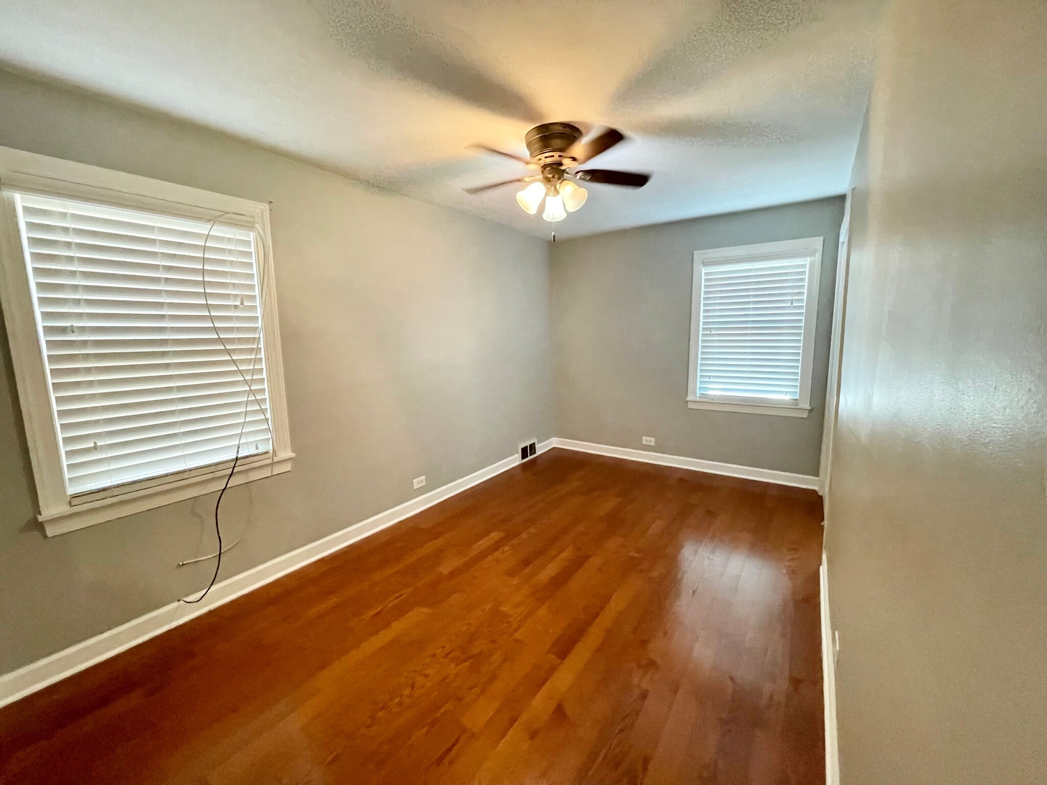 Building Photo - 5755 S Meade Ave