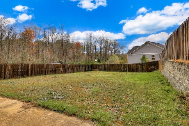 Building Photo - 1054 Grove Landing Ln