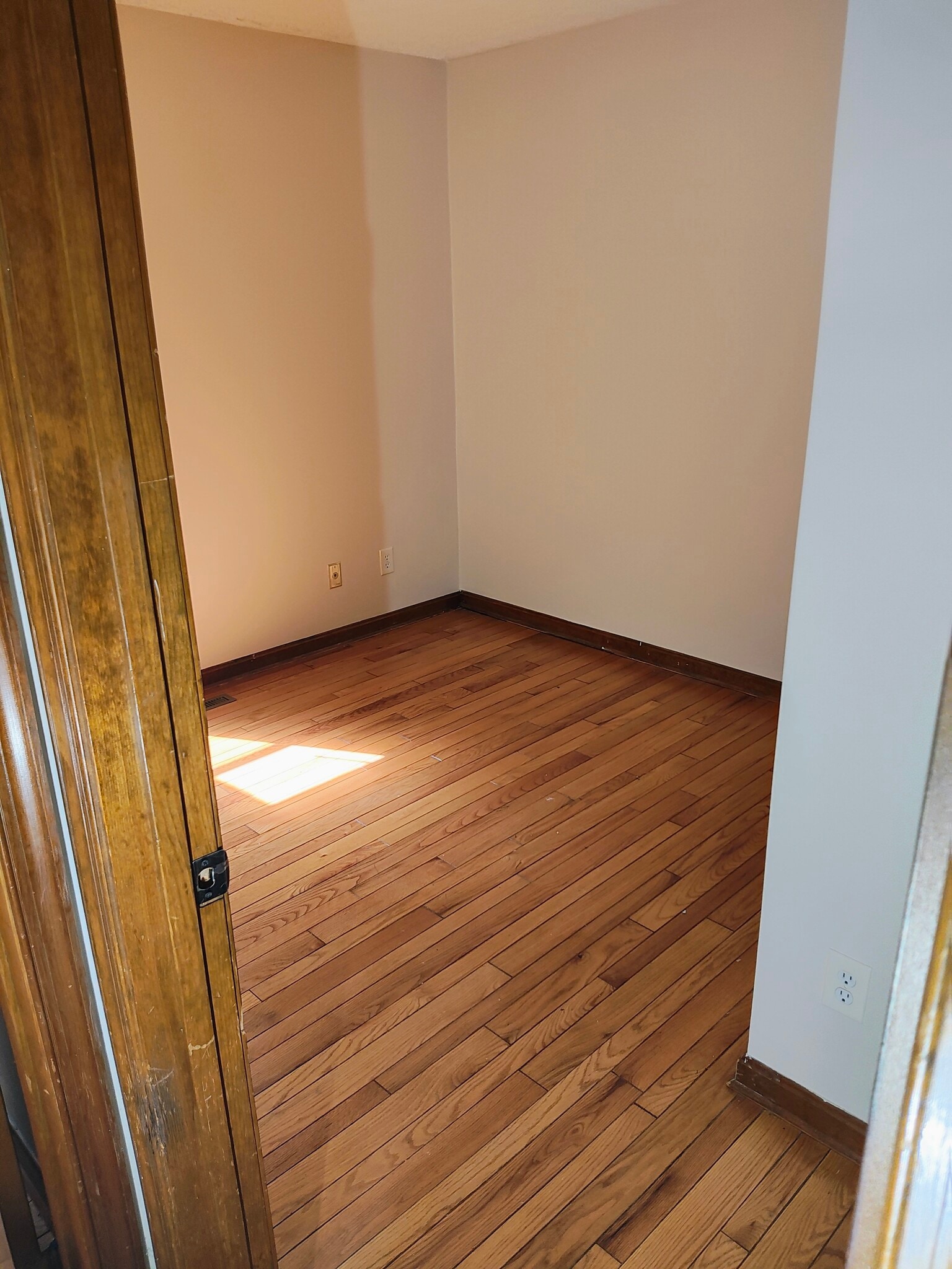 Building Photo - 23352 Black Oak Ct